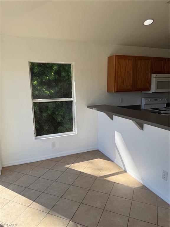 335 Reeves St Property Photo 13