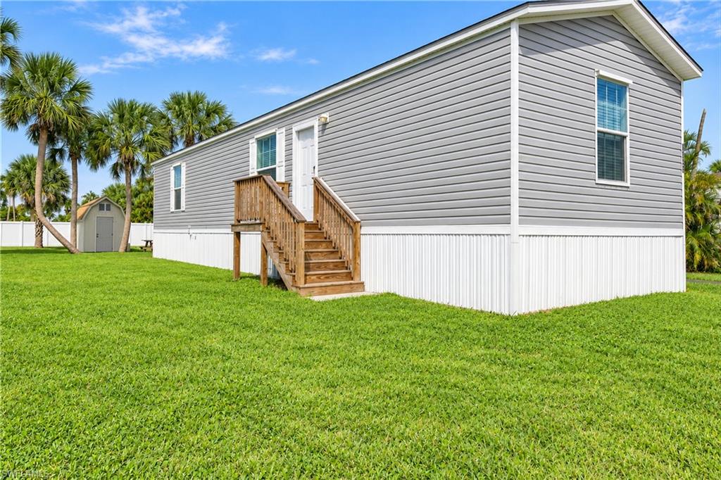 7756 Raymary St Property Photo 1