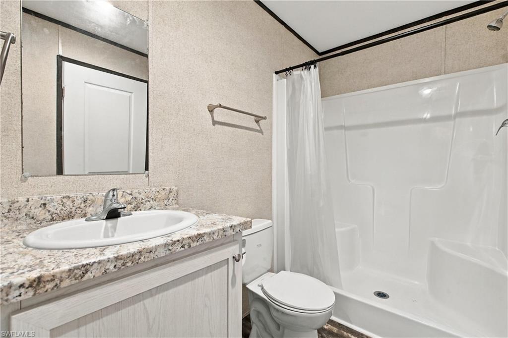 7756 Raymary St Property Photo 18