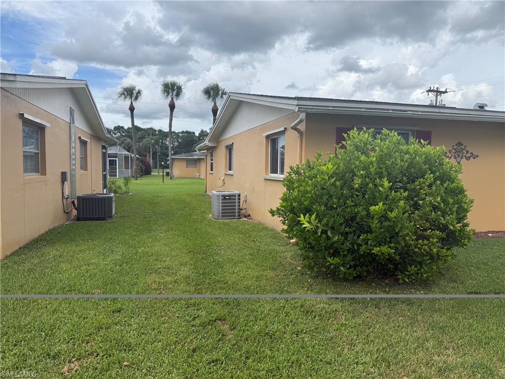 2211 Orchid Rd Property Photo 3