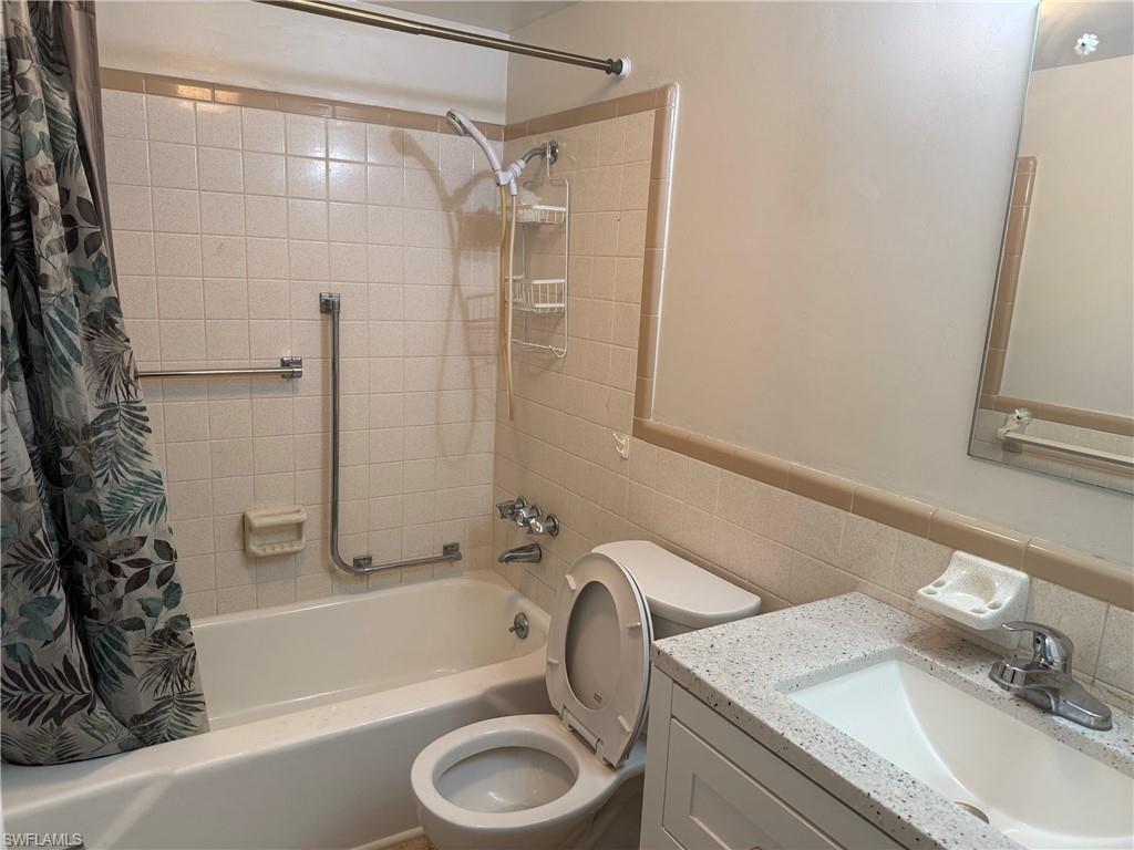 2211 Orchid Rd Property Photo 11