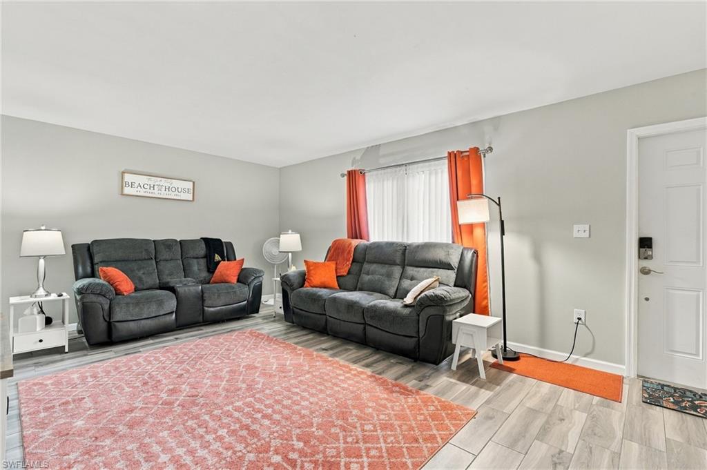 5205 Cedarbend Dr 2 Property Photo 5