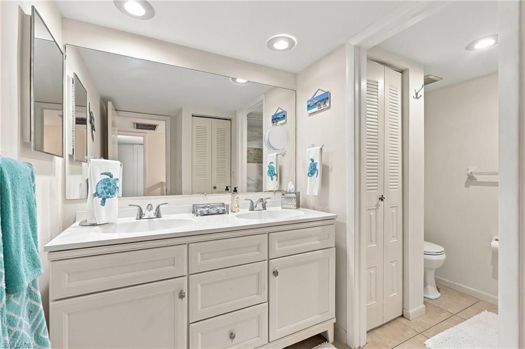 5205 Cedarbend Dr 2 Property Photo 20