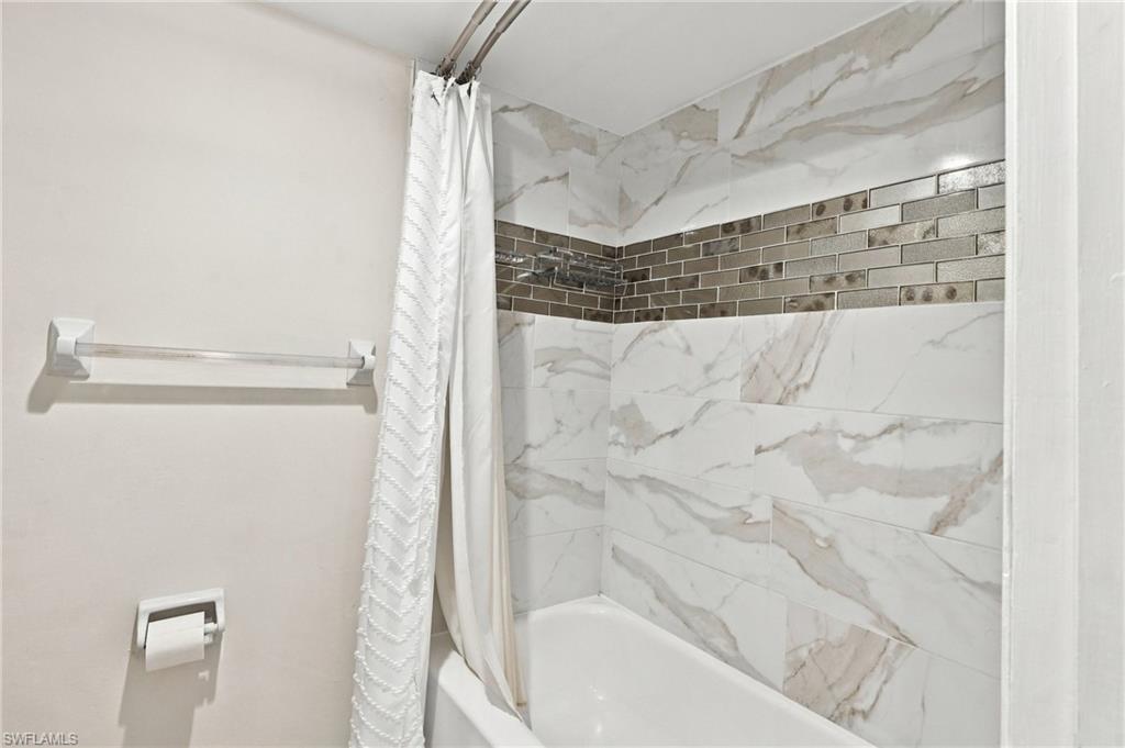 5205 Cedarbend Dr 2 Property Photo 21