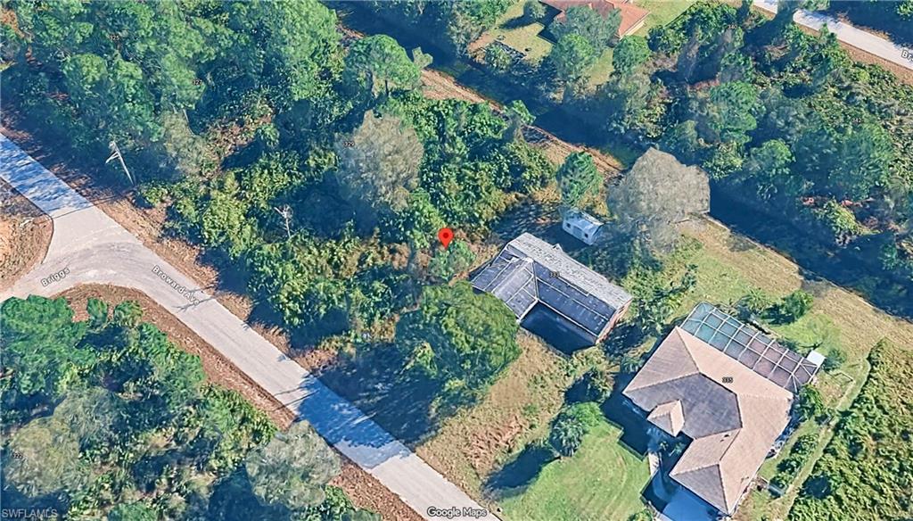 331 Broward Ave Property Photo 4