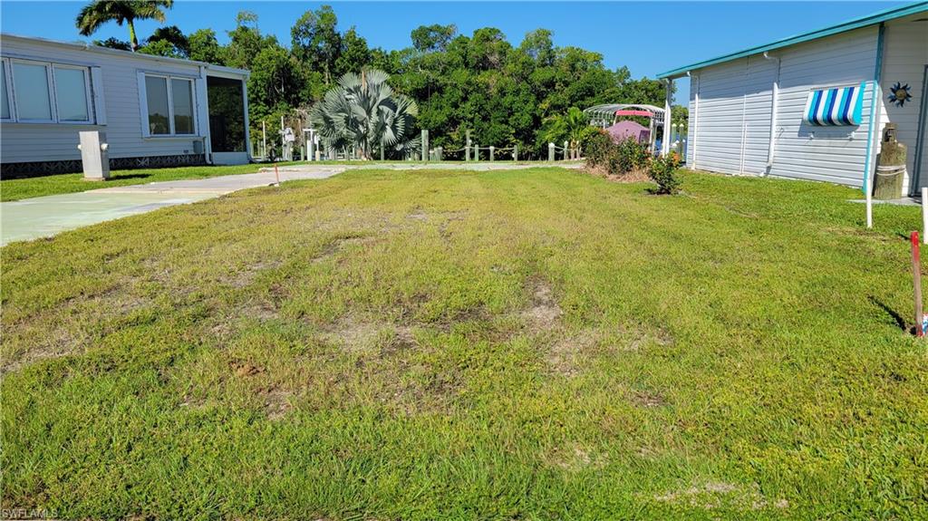336 Shoreland DR Property Photo 1