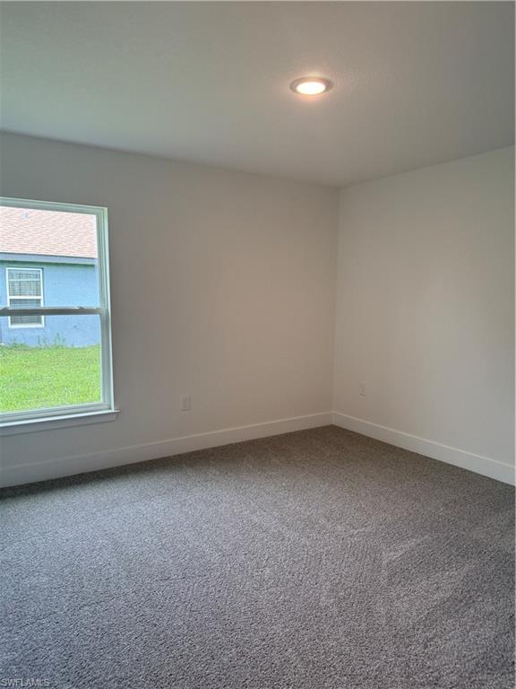 645 Windermere Dr Property Photo 16