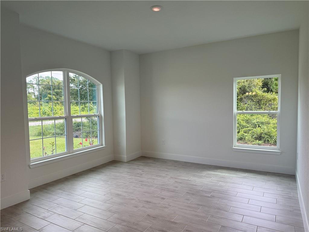 645 Windermere Dr Property Photo 23