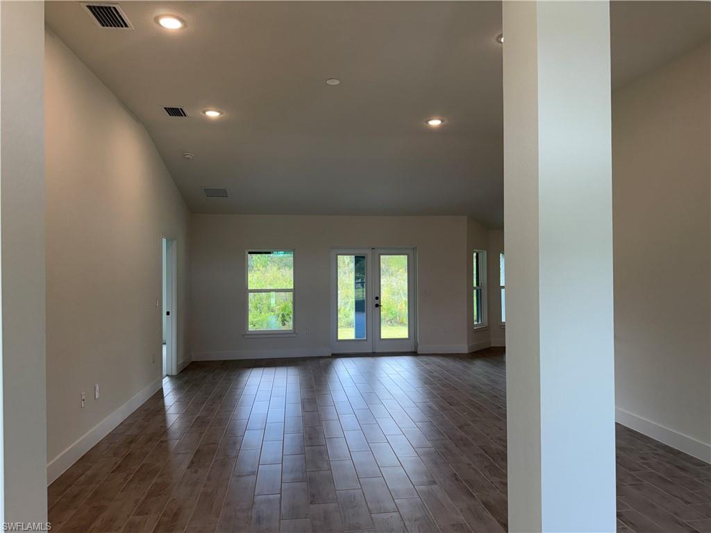 645 Windermere Dr Property Photo 25