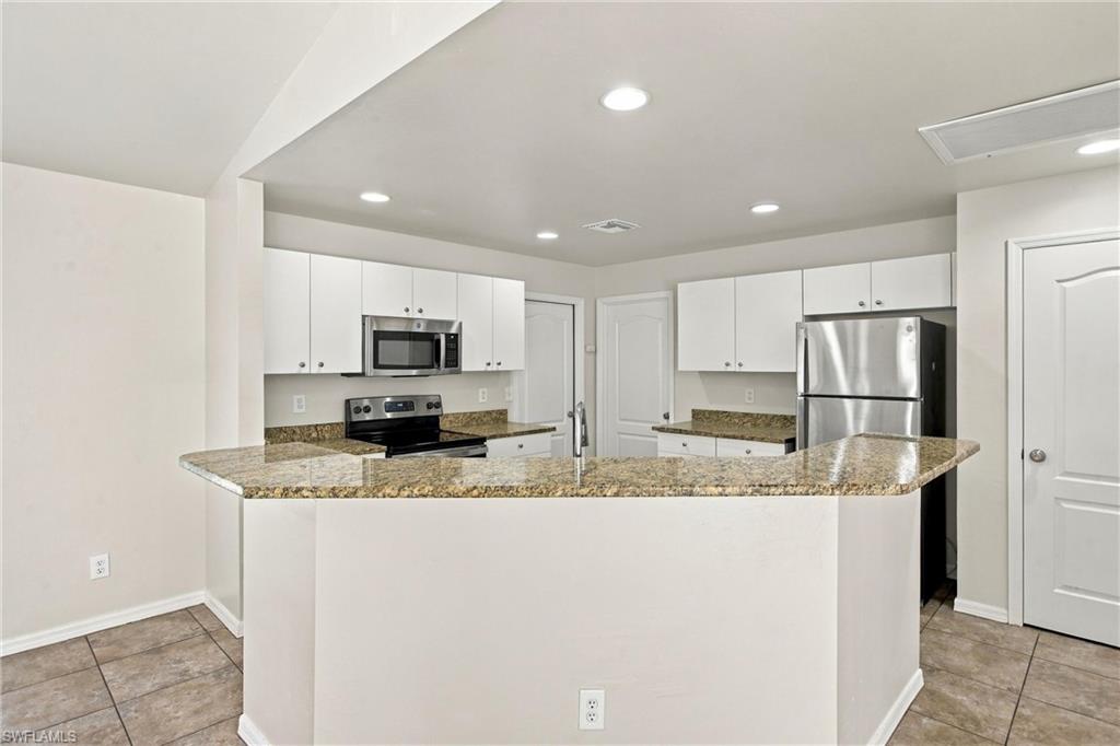 2509 41st St Sw Property Photo 13