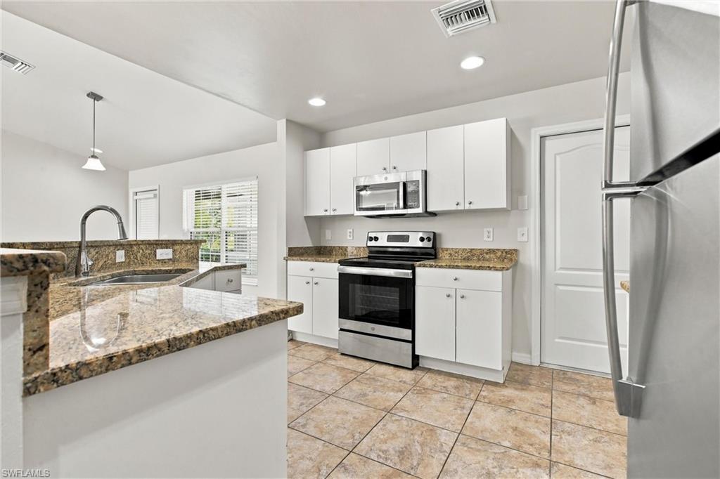 2509 41st St Sw Property Photo 19