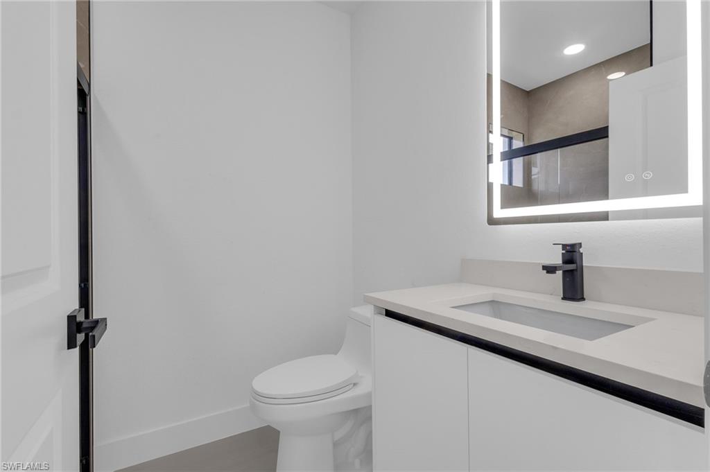 4042 Ne 10th Pl Property Photo 16