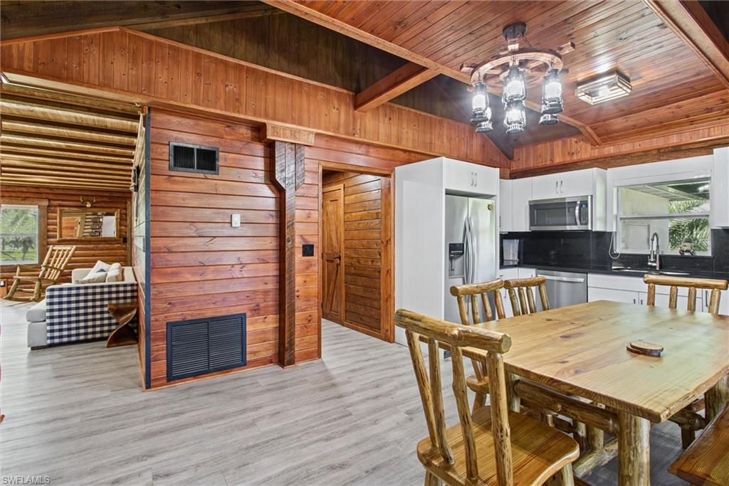 1308 Cabbage Way Property Photo 34