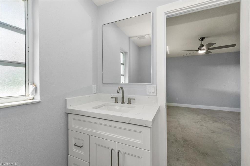 524 Ne 19th Ct Property Photo 6