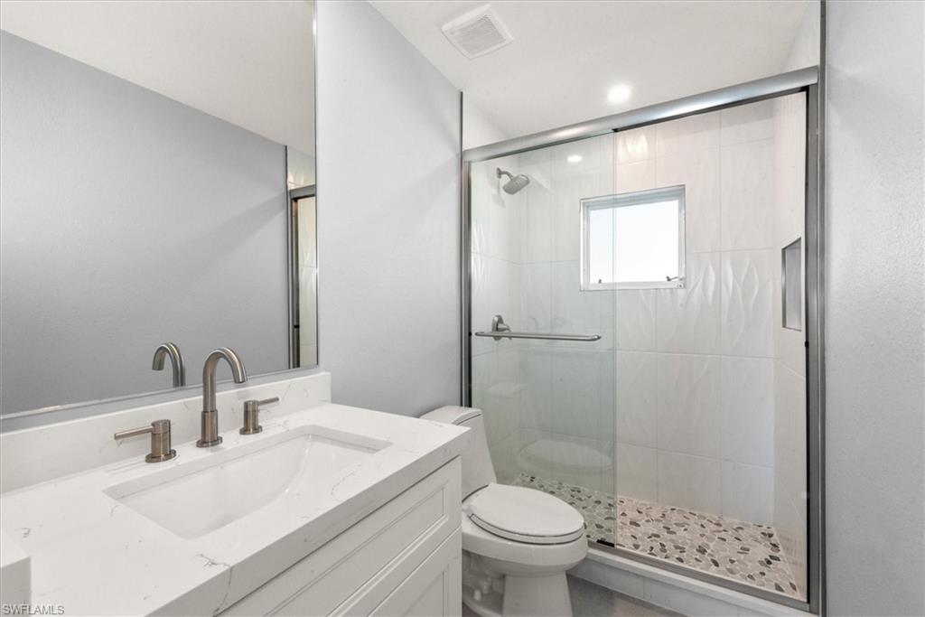 524 Ne 19th Ct Property Photo 10