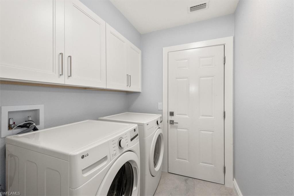 524 Ne 19th Ct Property Photo 11