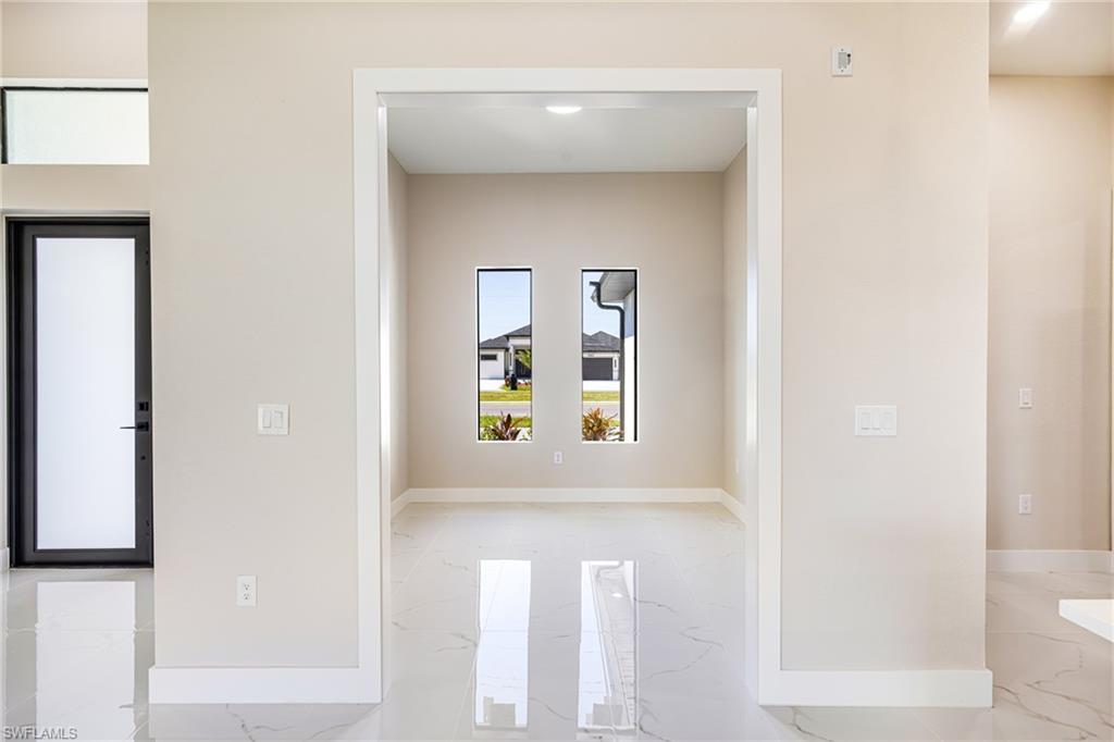 1425 Santa Barbara Blvd N Property Photo 14