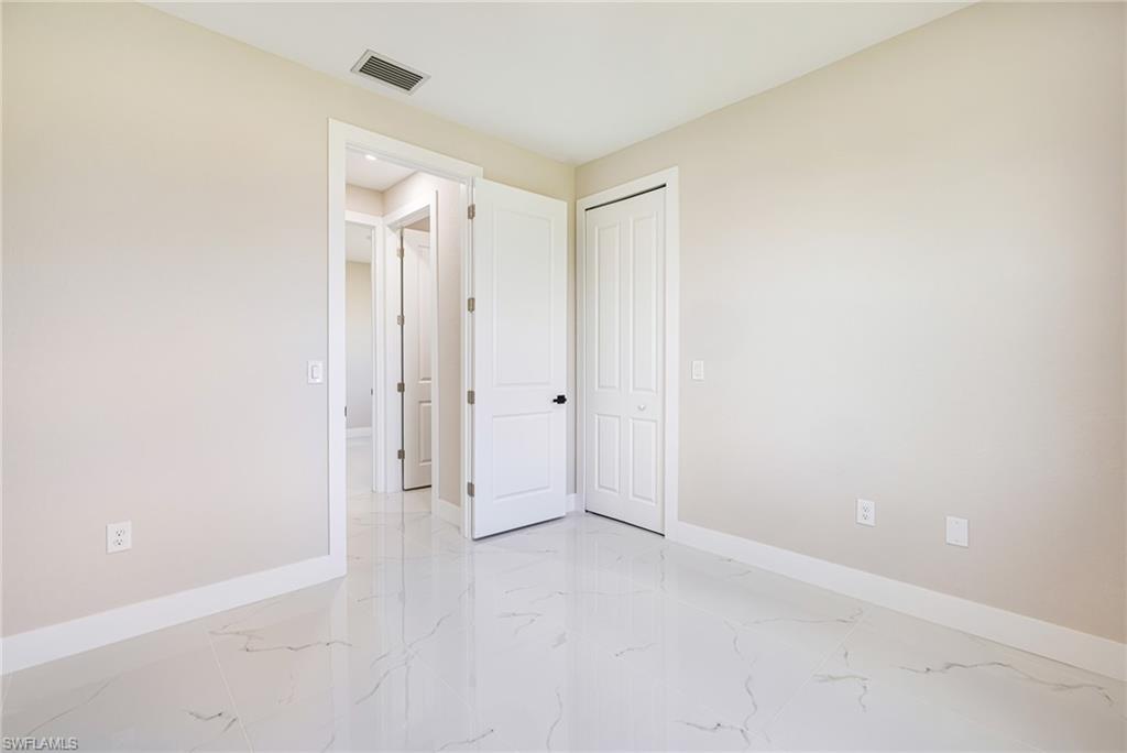 1425 Santa Barbara Blvd N Property Photo 24
