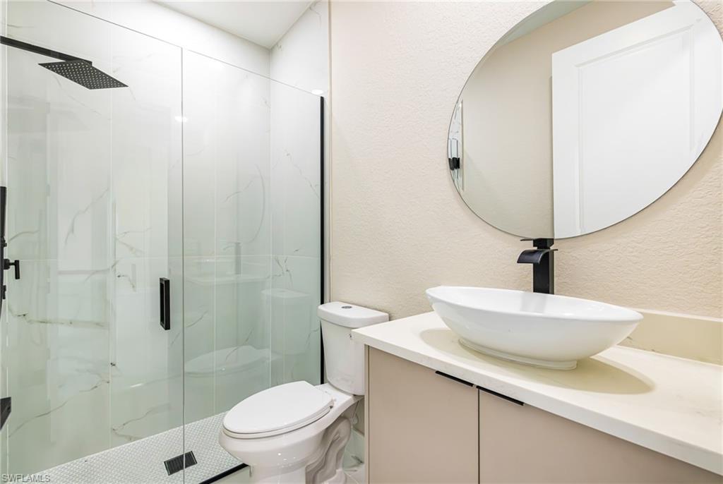 1425 Santa Barbara Blvd N Property Photo 25