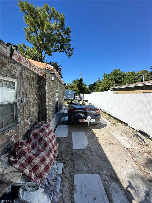 2343 Canal St Property Photo 4