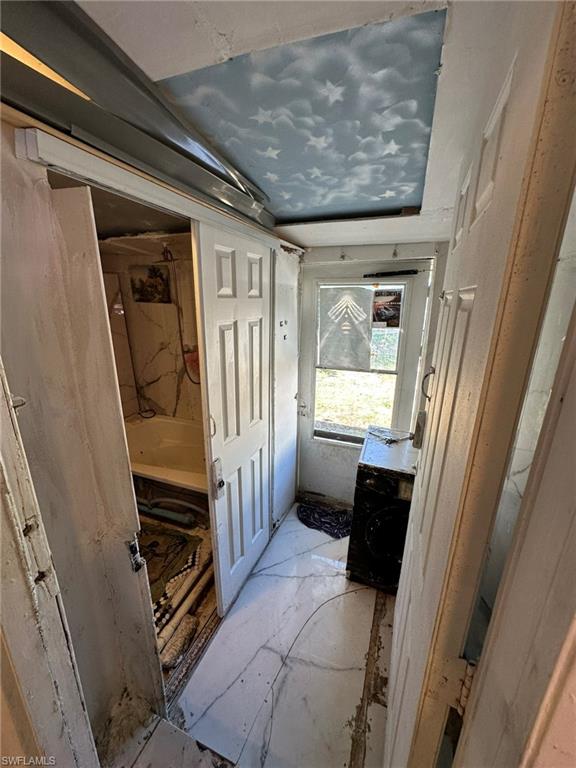 2343 Canal St Property Photo 7