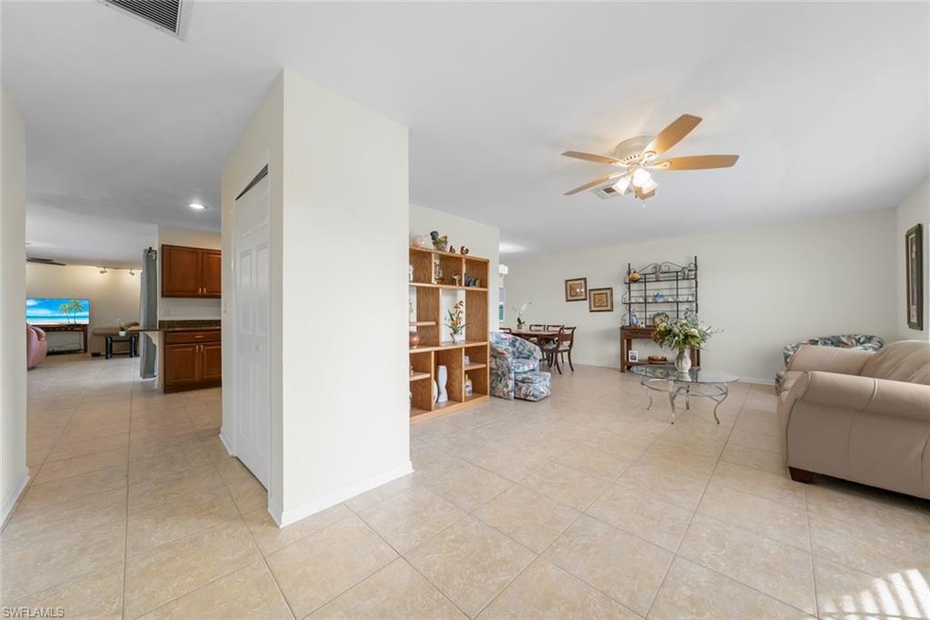 4472 Coronado Pkwy Property Photo 5