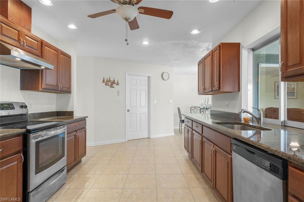 4472 Coronado Pkwy Property Photo 6