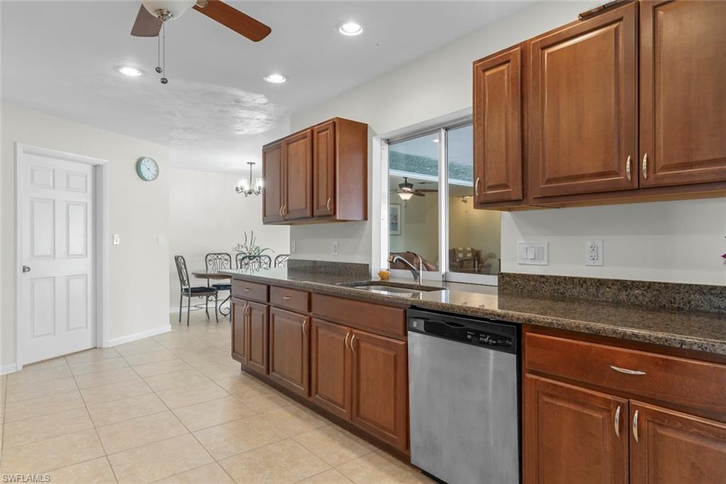 4472 Coronado Pkwy Property Photo 9
