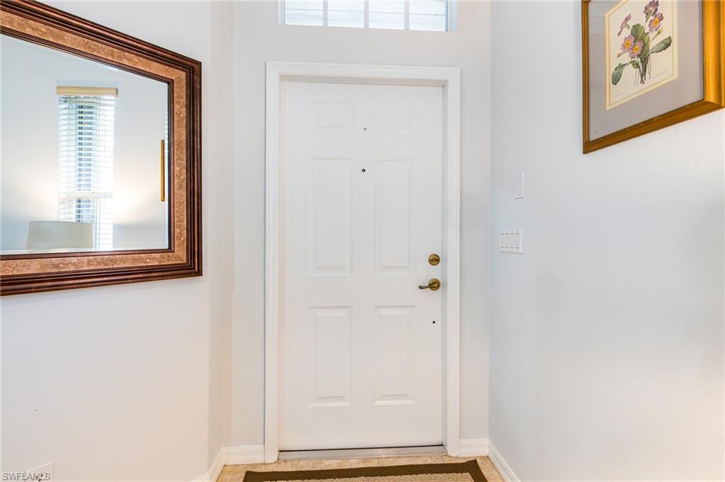 8079 Woodridge Pointe Dr Property Photo 4