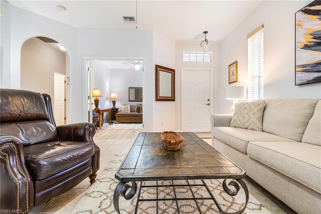 8079 Woodridge Pointe Dr Property Photo 8