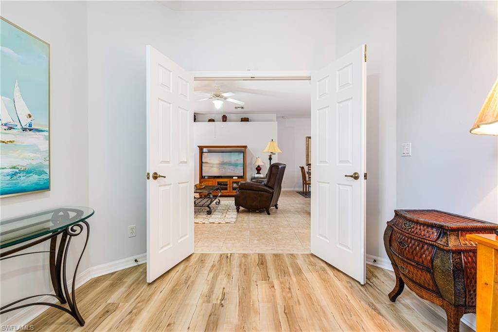 8079 Woodridge Pointe Dr Property Photo 14
