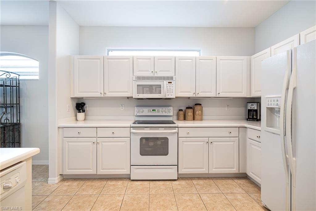 8079 Woodridge Pointe Dr Property Photo 21