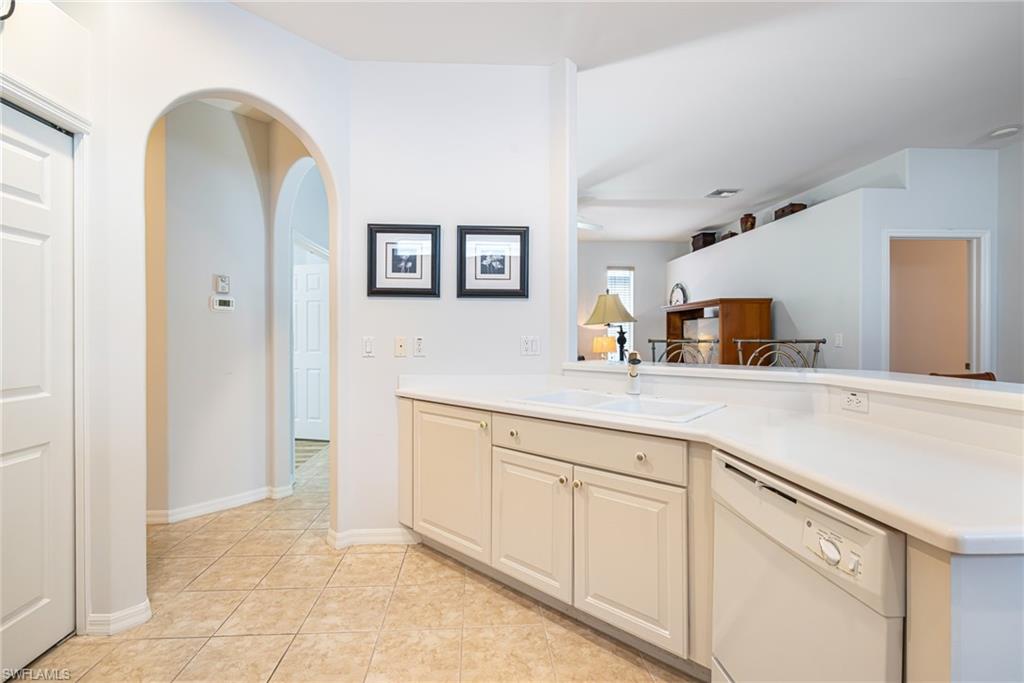 8079 Woodridge Pointe Dr Property Photo 23
