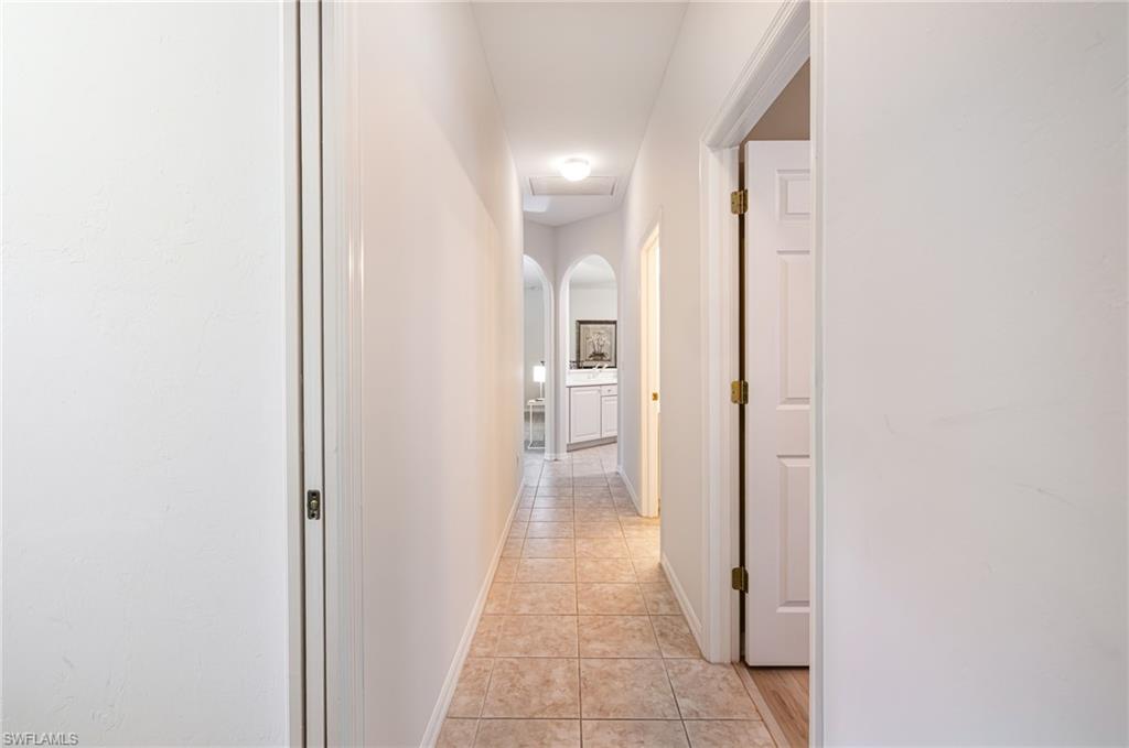 8079 Woodridge Pointe Dr Property Photo 28