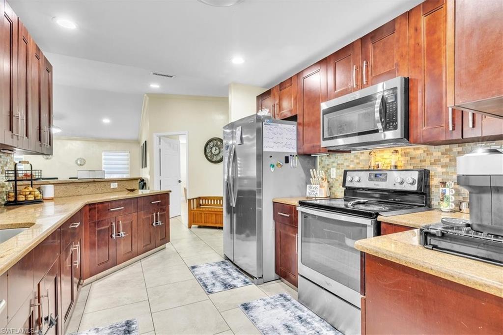 3619 Oasis Blvd Property Photo 14