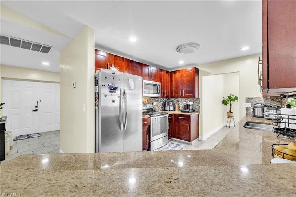 3619 Oasis Blvd Property Photo 15