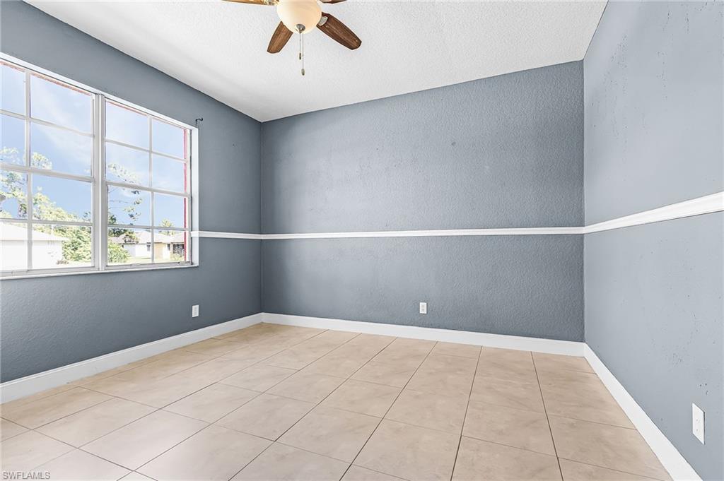 3605 17th St W Property Photo 10