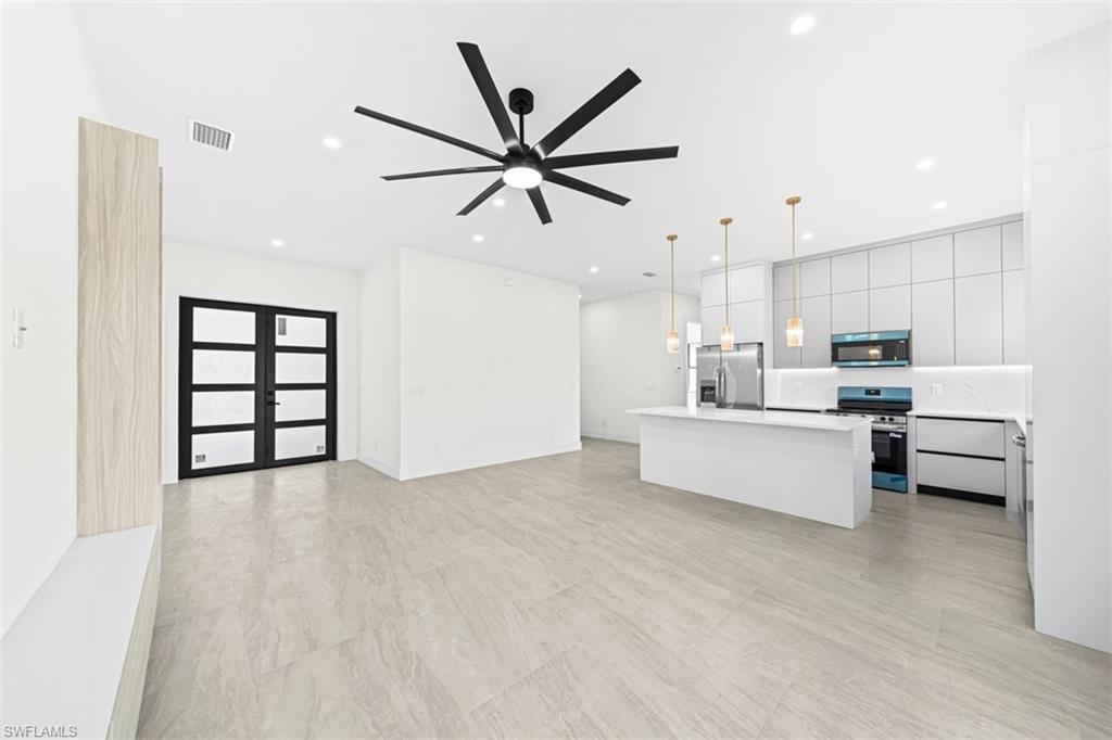 2905 Hanna Ave N Property Photo 14