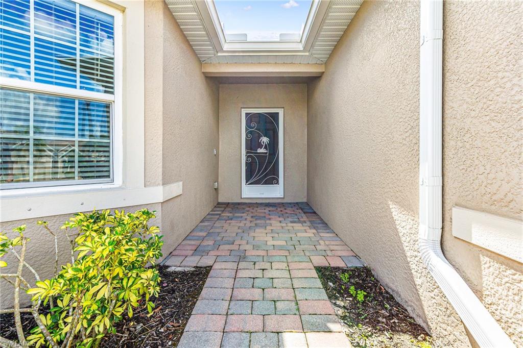 2156 Pigeon Plum Way Property Photo 5