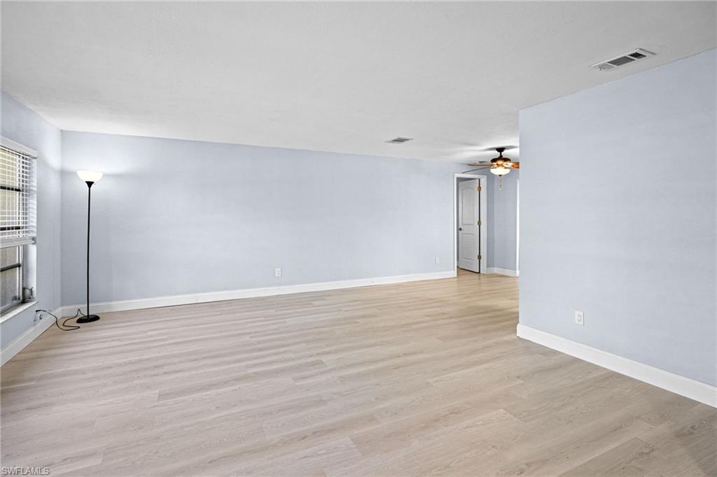 1424 Se 27th Ter Property Photo 3