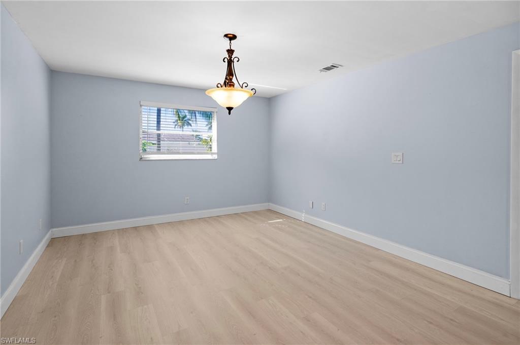 1424 Se 27th Ter Property Photo 37