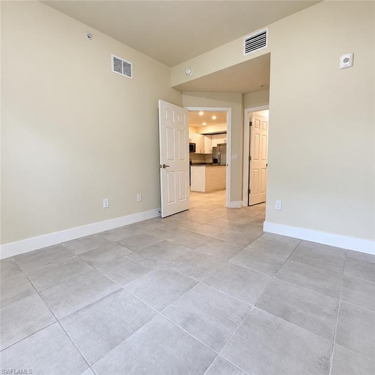 3313 Sw 8th Pl 102 Property Photo 11