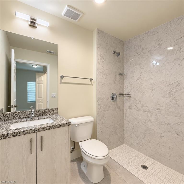 3313 Sw 8th Pl 102 Property Photo 13