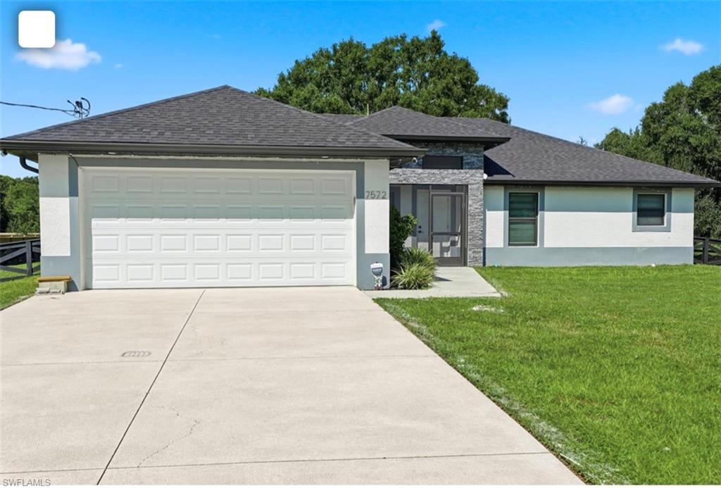 7572 9th Ter Property Photo 1