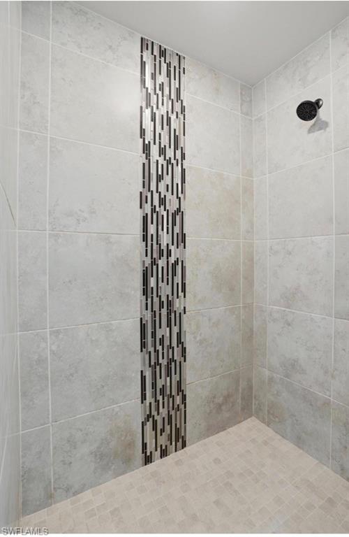 7572 9th Ter Property Photo 17