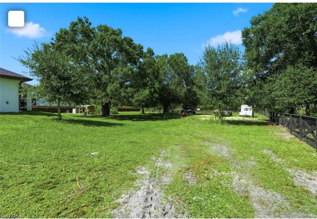 7572 9th Ter Property Photo 27