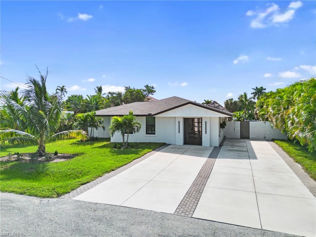 12755 Brewster Dr Property Photo 4
