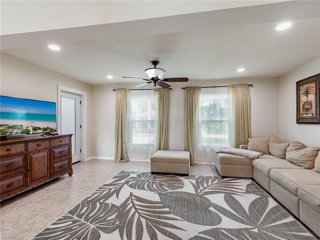 12755 Brewster Dr Property Photo 10