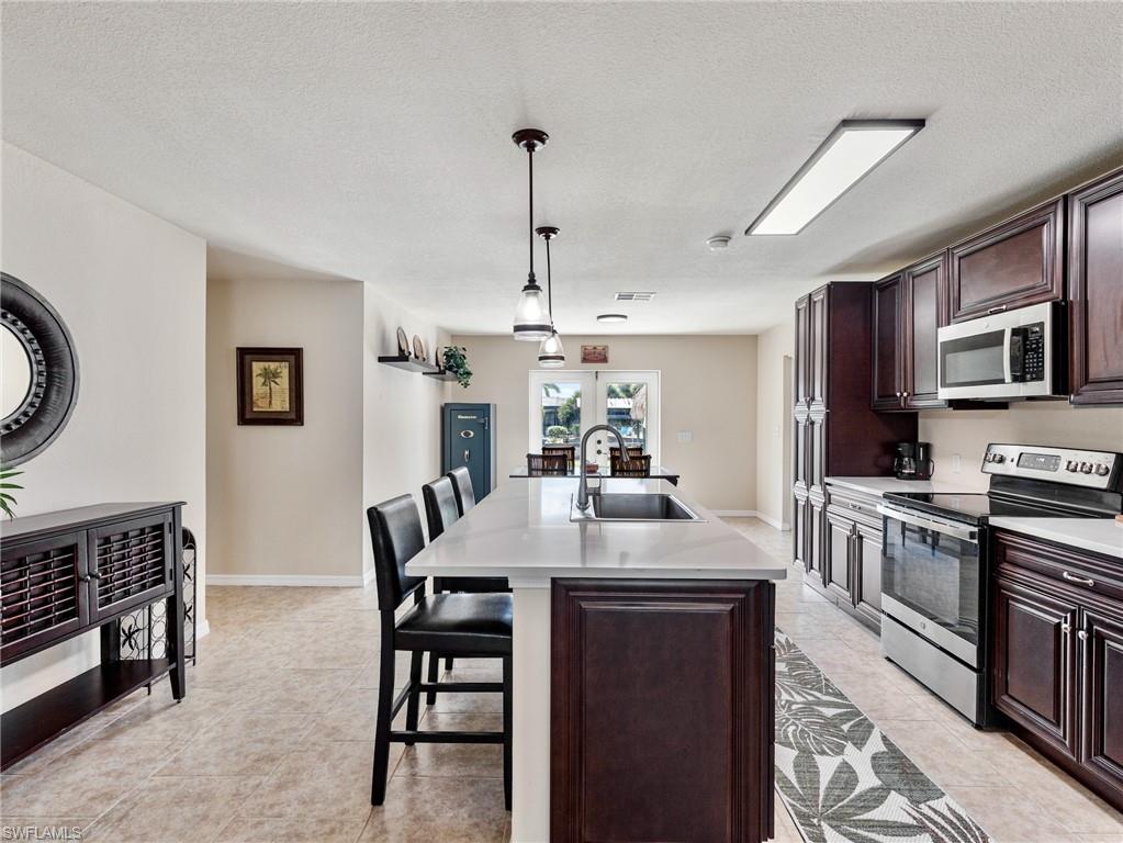 12755 Brewster Dr Property Photo 14