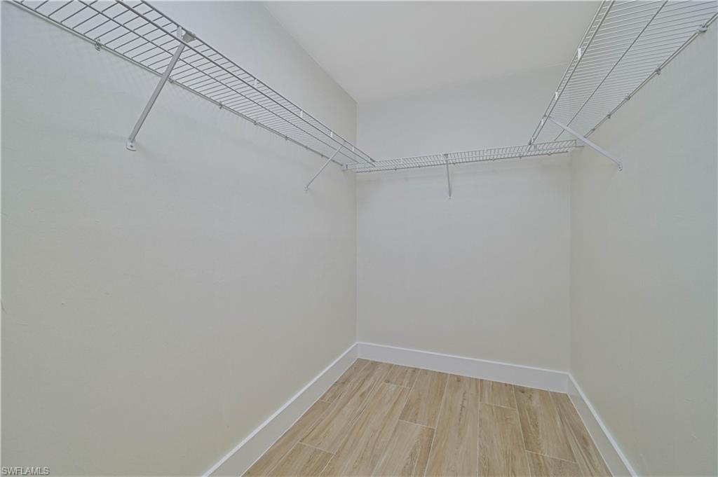 1424 Sw 28th Ter Property Photo 19